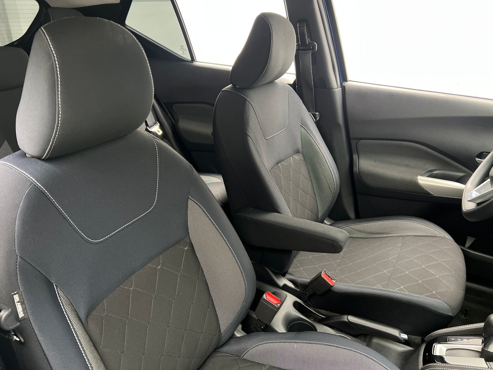 Thumbnail: 2018 Nissan Kicks - 2