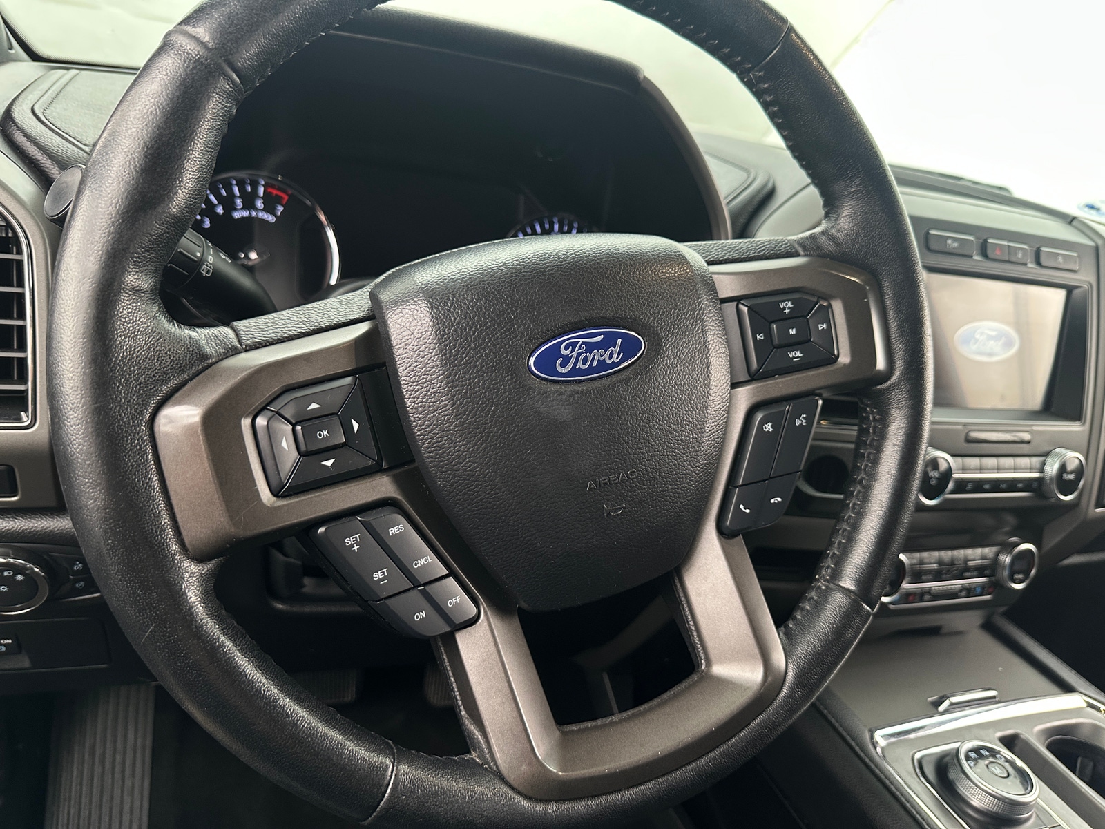 Thumbnail: 2020 Ford Expedition - 5