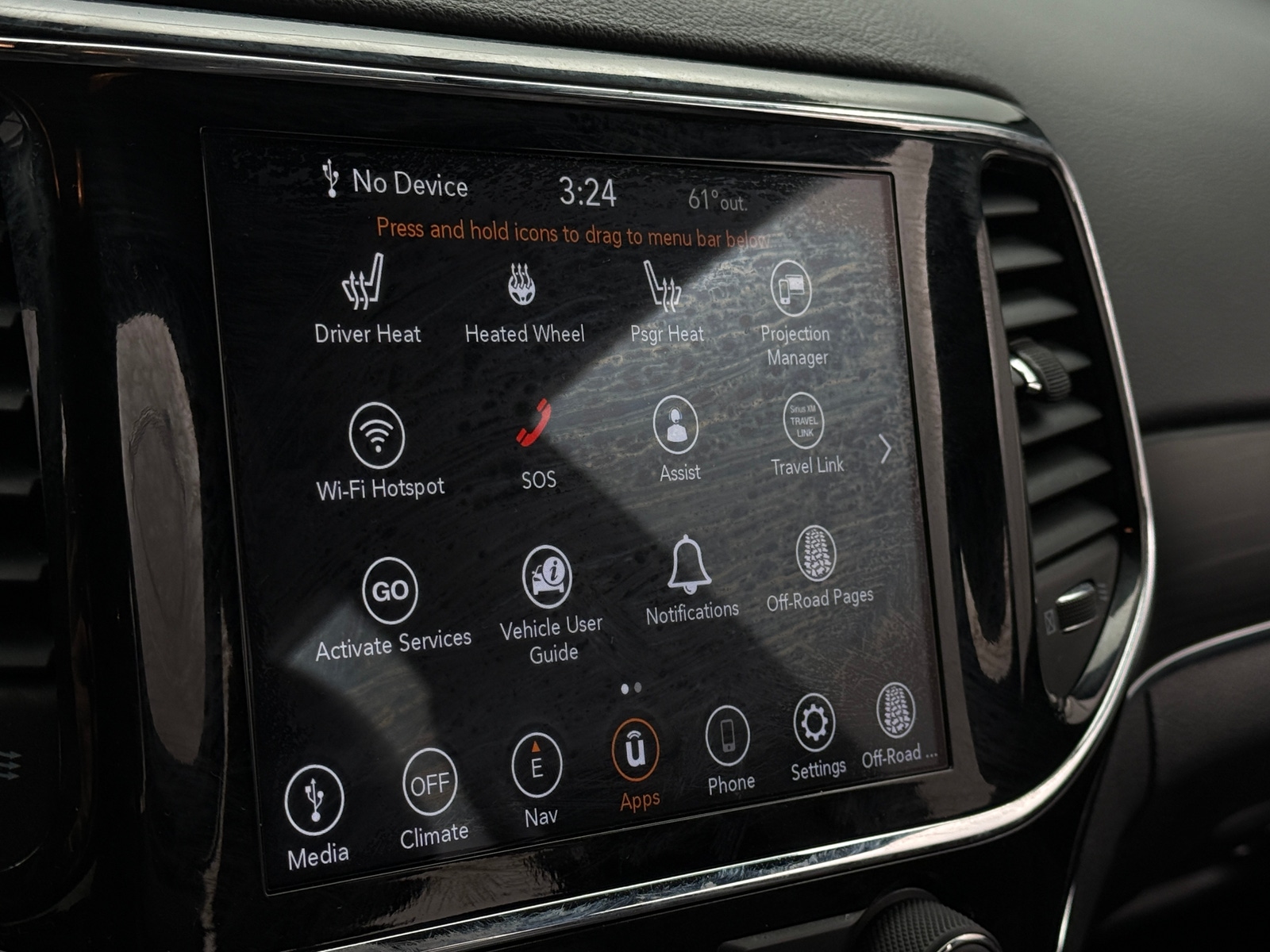 Thumbnail: 2020 Jeep Grand Cherokee - 3