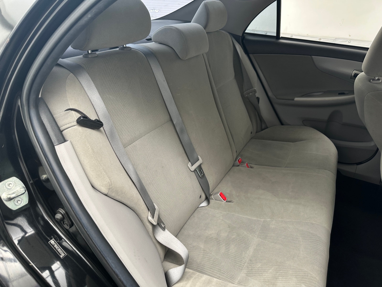 Thumbnail: 2011 Toyota Corolla - 6