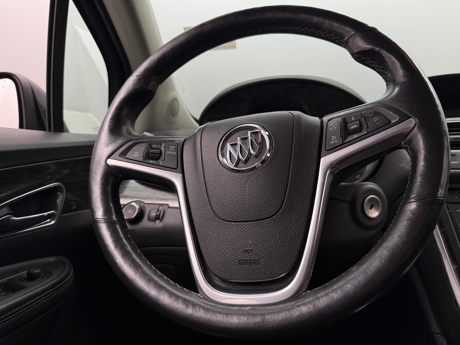 Thumbnail: 2014 Buick Encore - 4