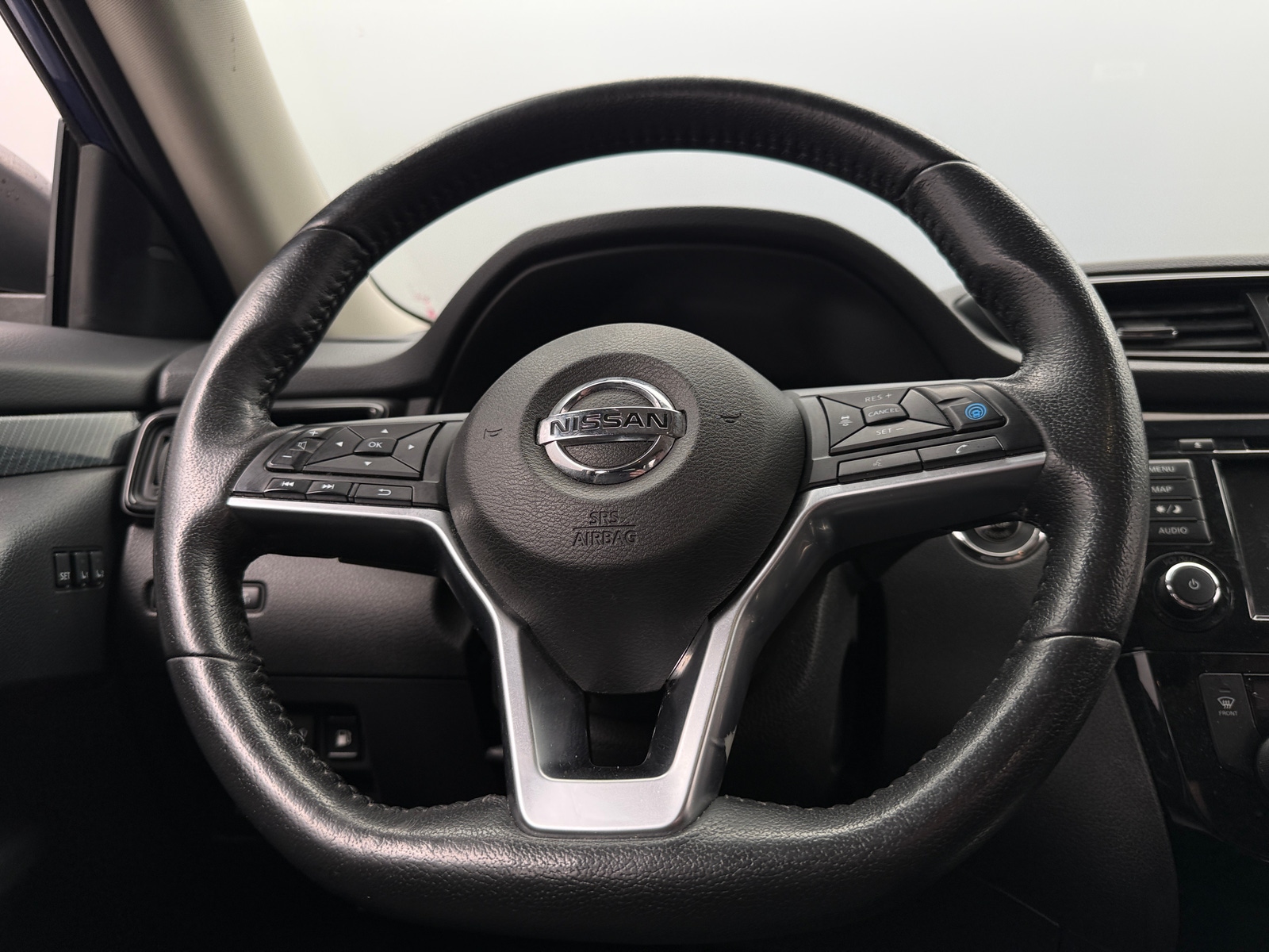 Thumbnail: 2019 Nissan Rogue - 4