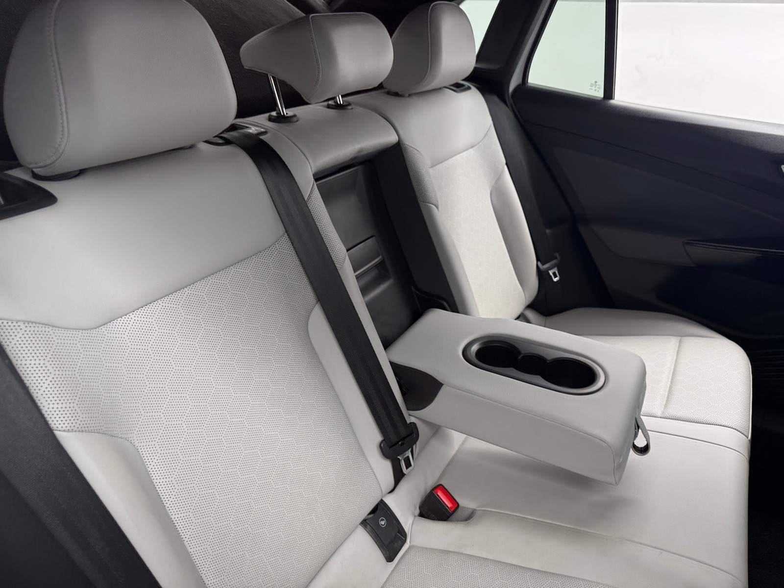 Thumbnail: 2021 Volkswagen ID.4 - 5