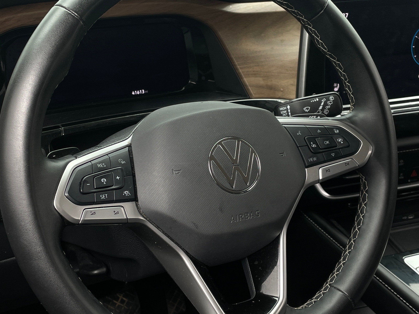 Thumbnail: 2024 Volkswagen Atlas - 4