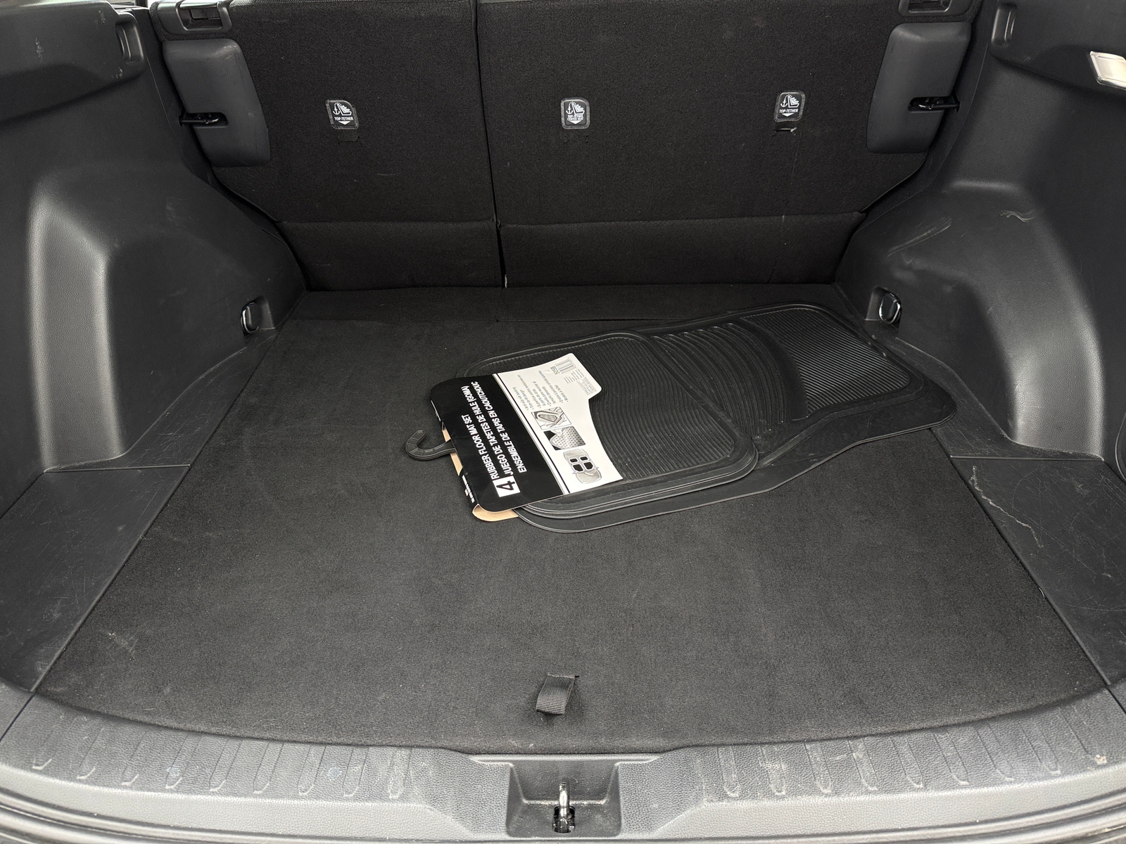 Thumbnail: 2024 Toyota RAV4 - 7