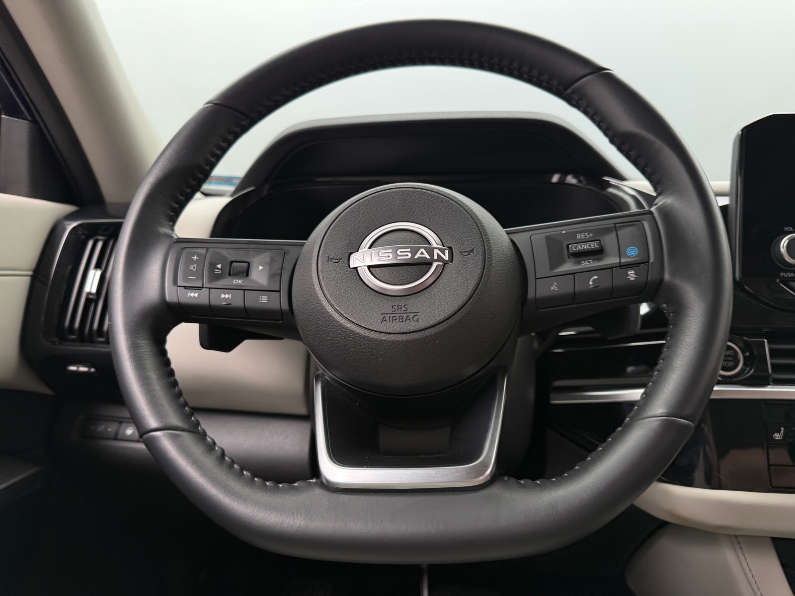 Thumbnail: 2024 Nissan Pathfinder - 5