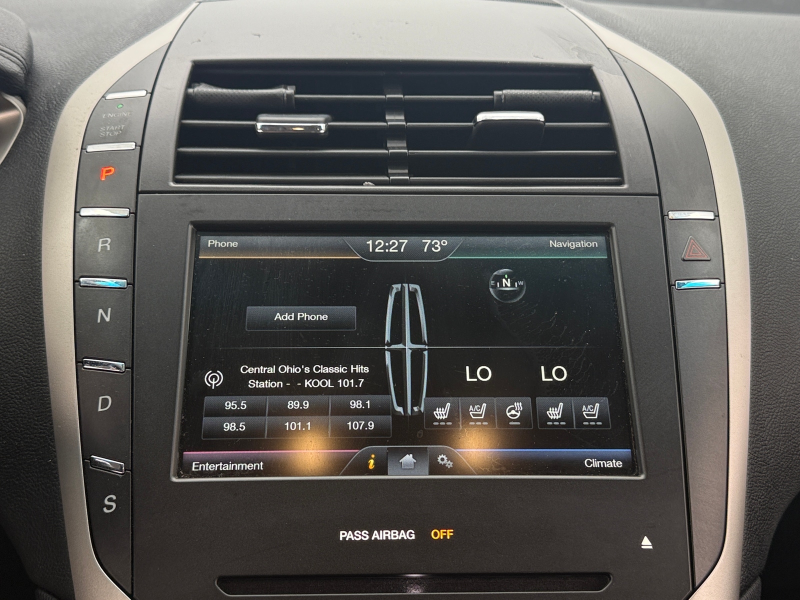 Thumbnail: 2016 Lincoln MKZ - 3