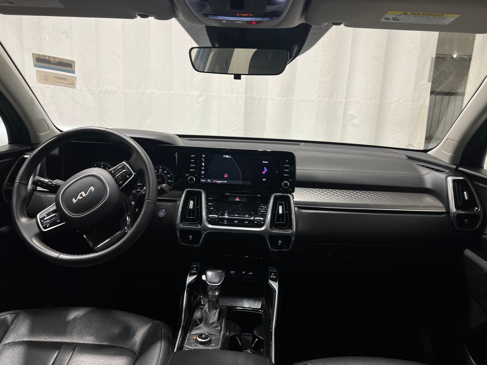 Thumbnail: 2022 Kia Sorento - 2