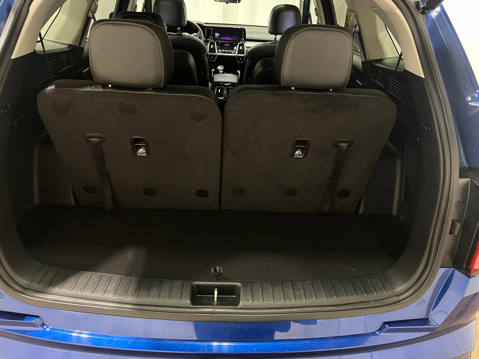 Thumbnail: 2022 Kia Sorento - 6