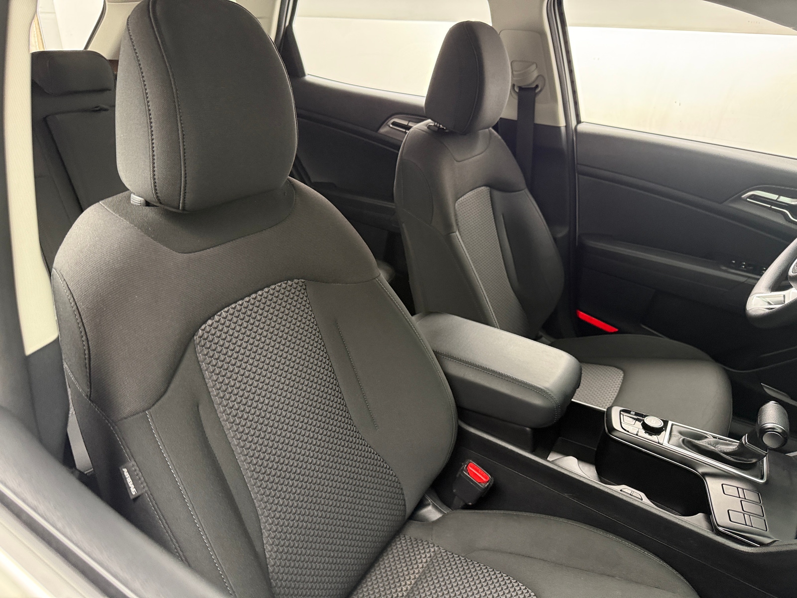 Thumbnail: 2023 Kia Sportage - 2