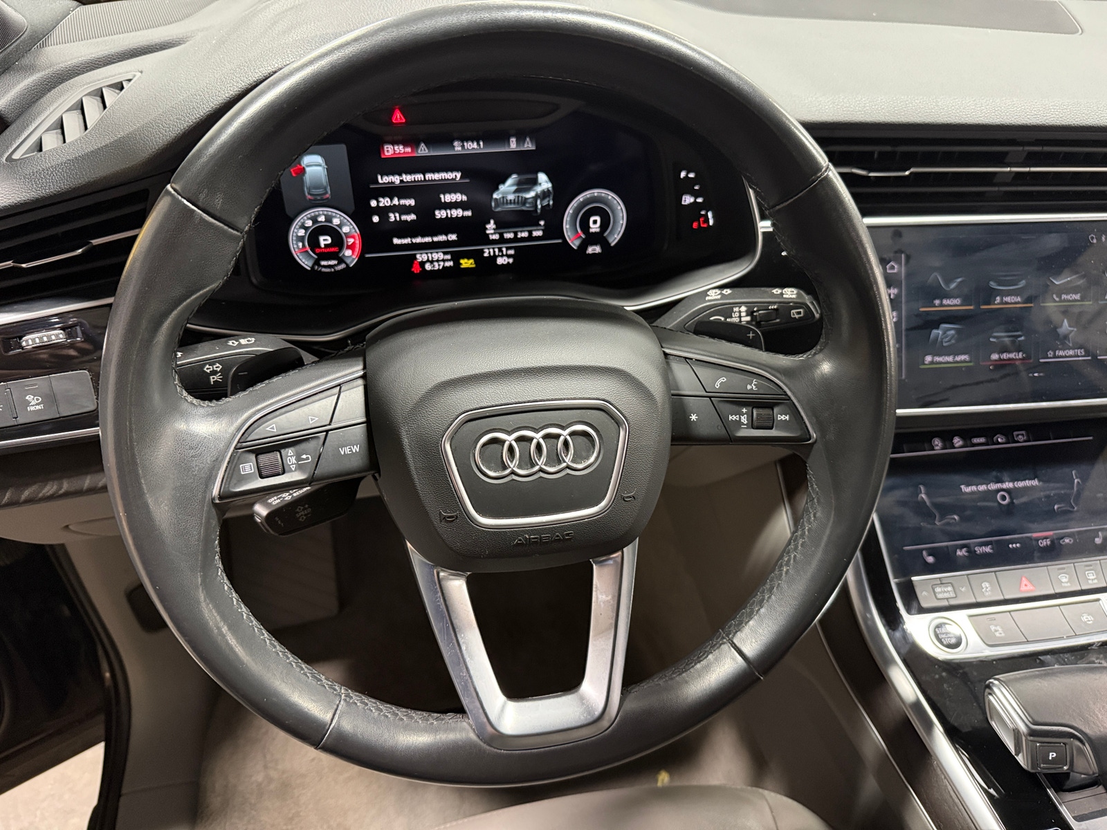 Thumbnail: 2021 Audi Q7 - 4