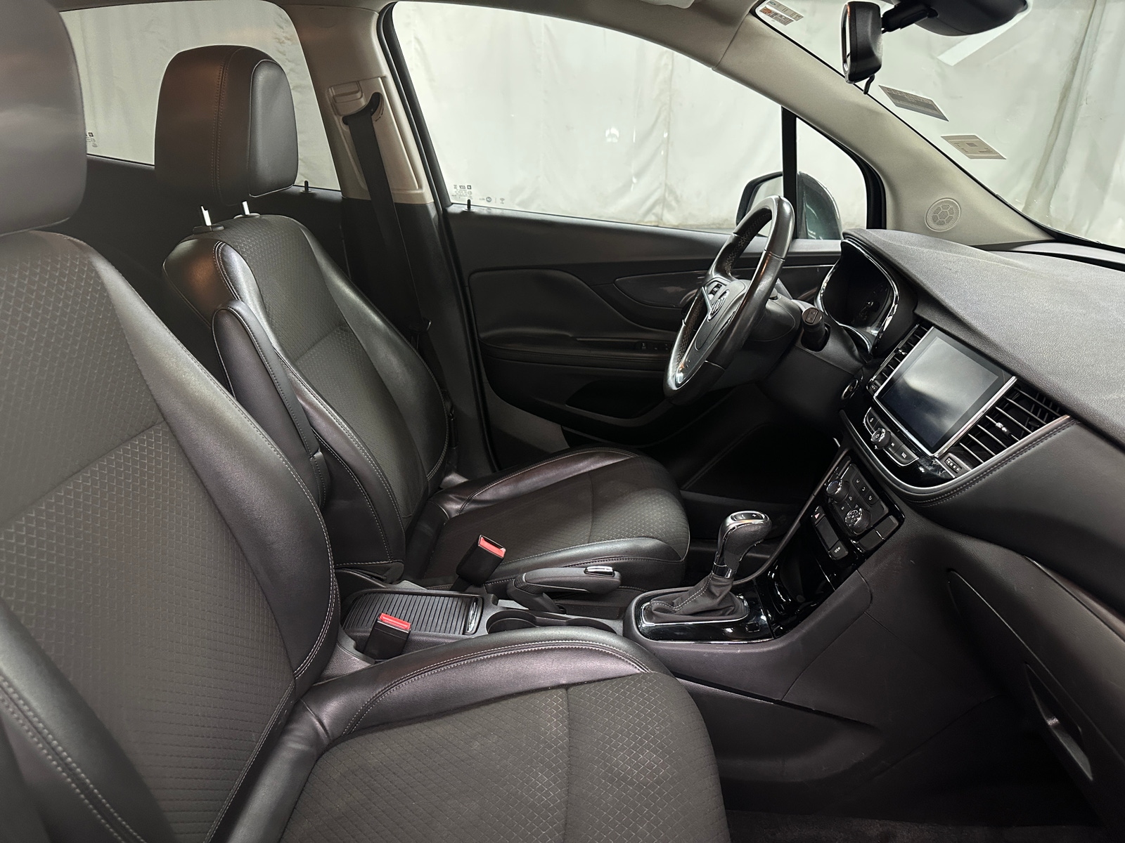 Thumbnail: 2018 Buick Encore - 2