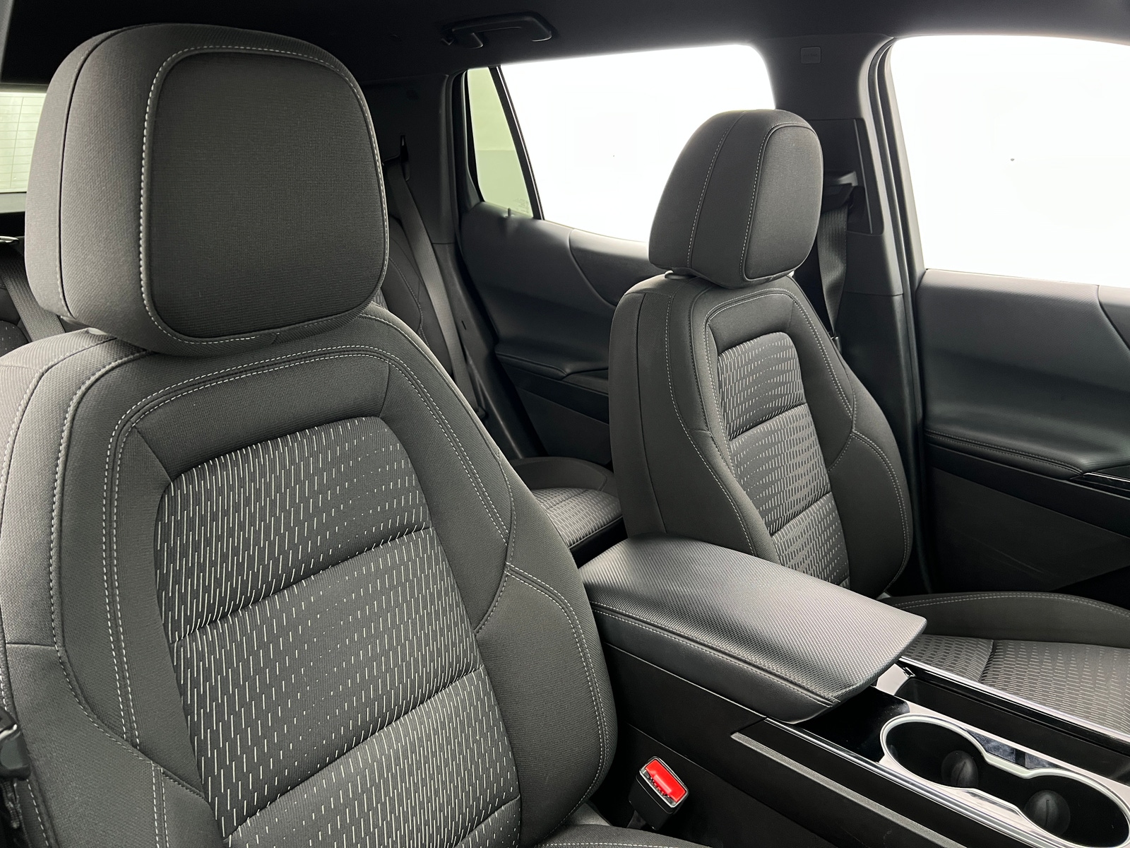 Thumbnail: 2025 Chevrolet Equinox - 2