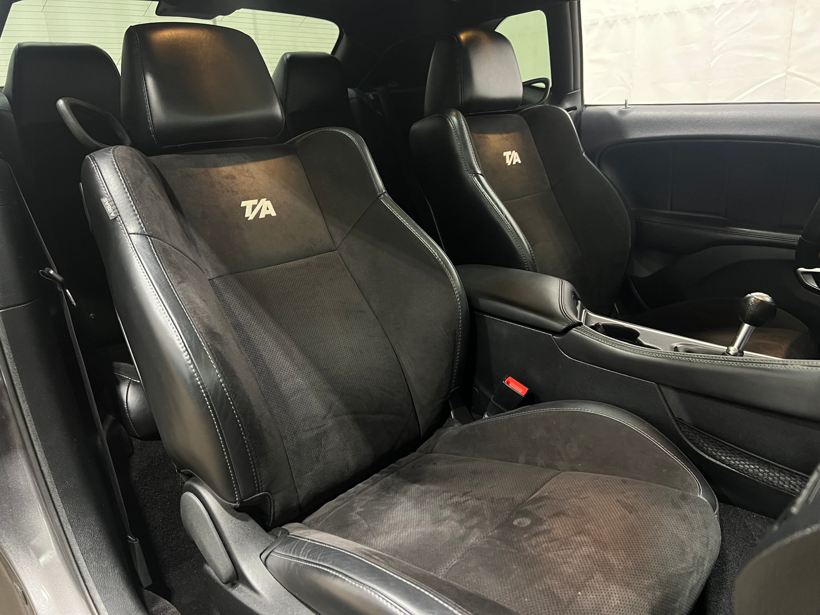 Thumbnail: 2017 Dodge Challenger - 2