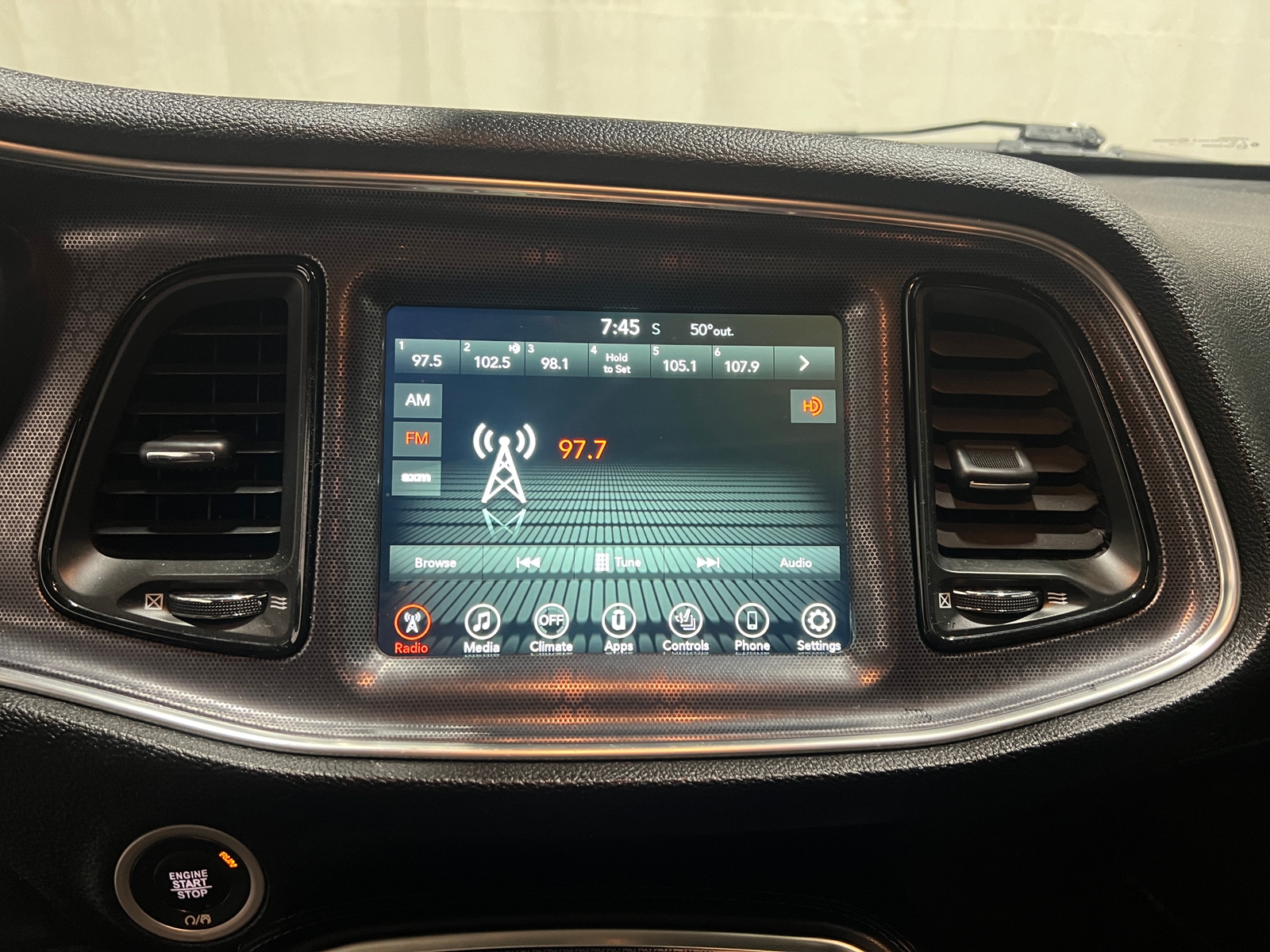 Thumbnail: 2017 Dodge Challenger - 3