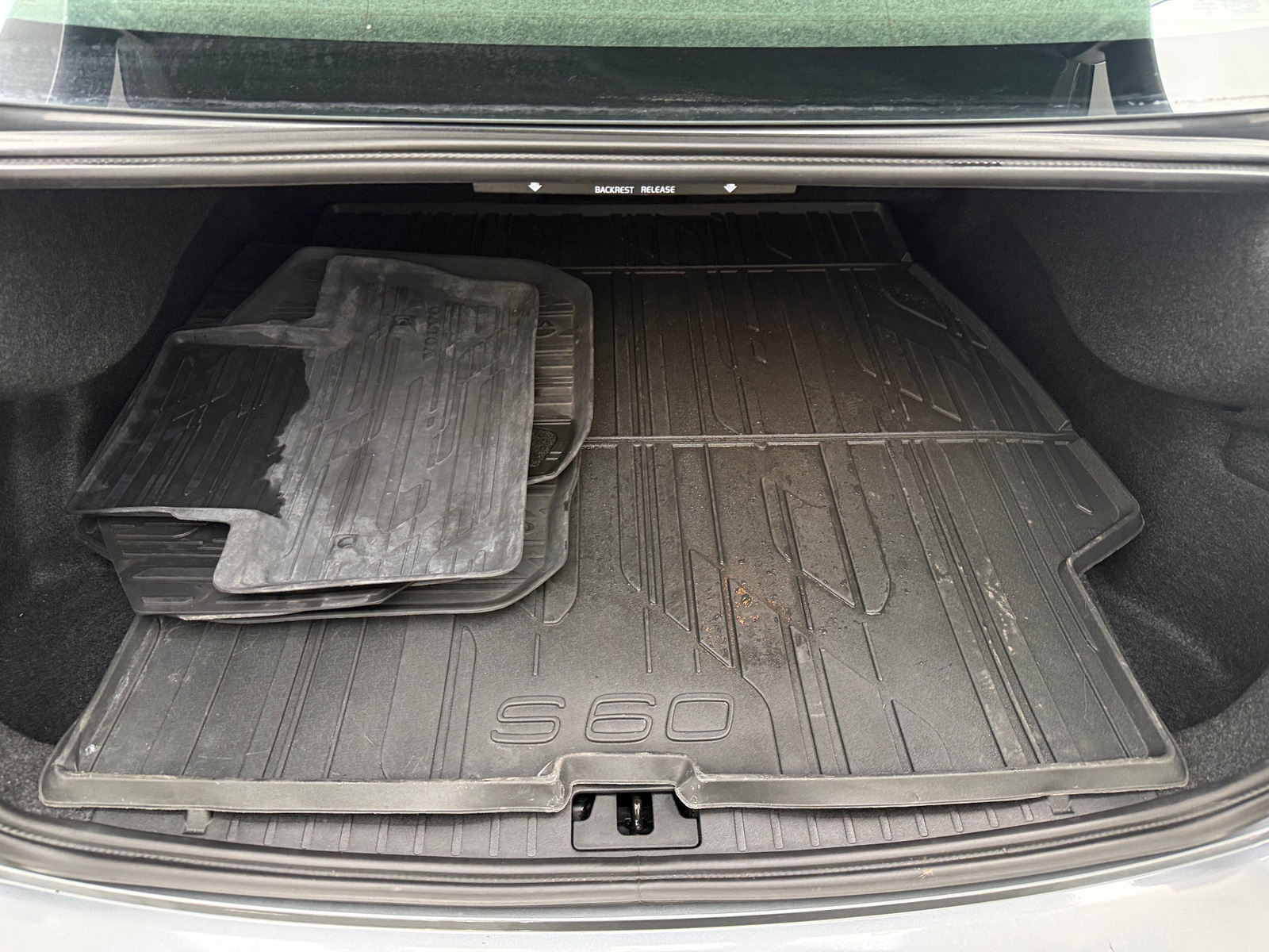 Thumbnail: 2016 Volvo S60 - 6