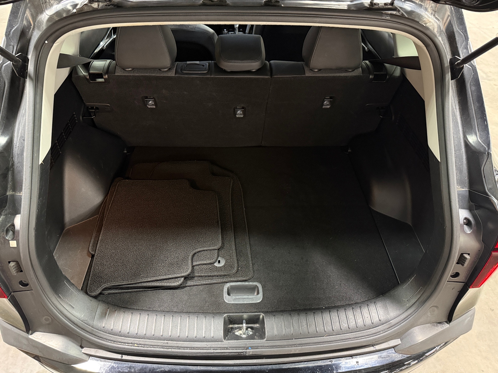 Thumbnail: 2024 Kia Seltos - 6