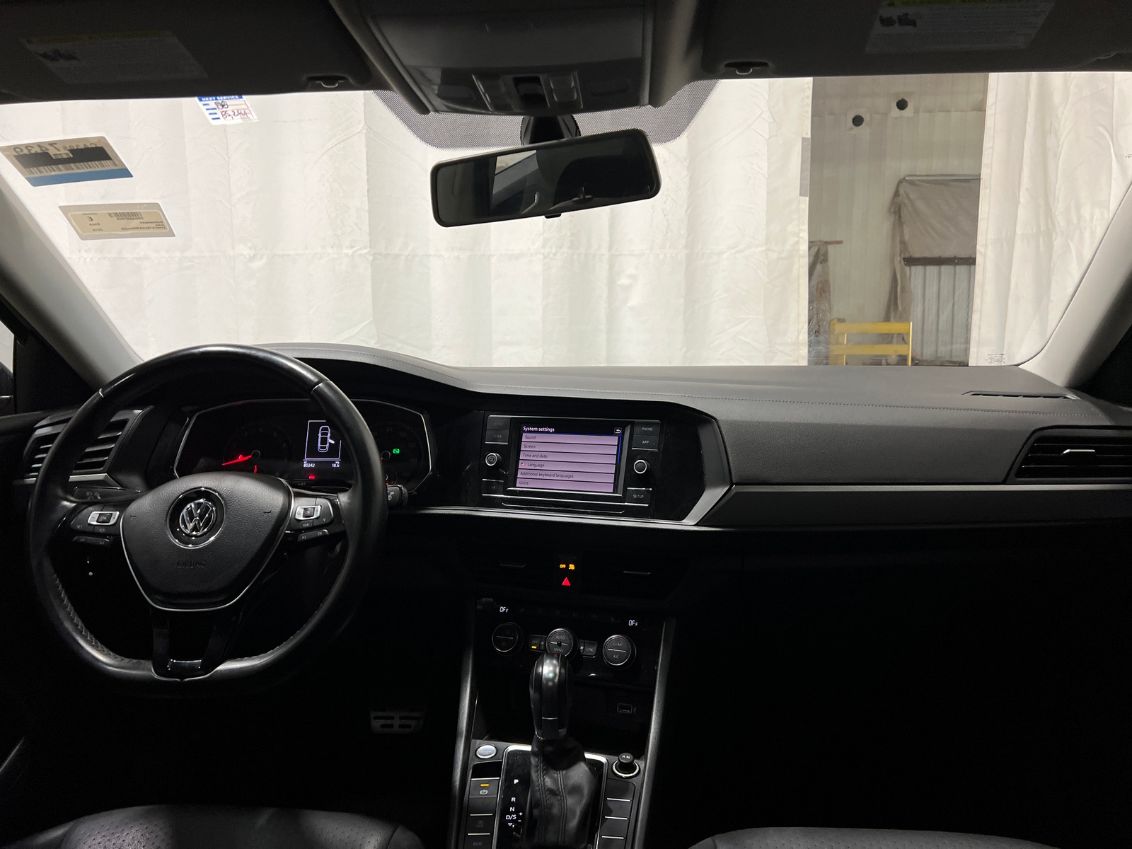 Thumbnail: 2019 Volkswagen Jetta - 2