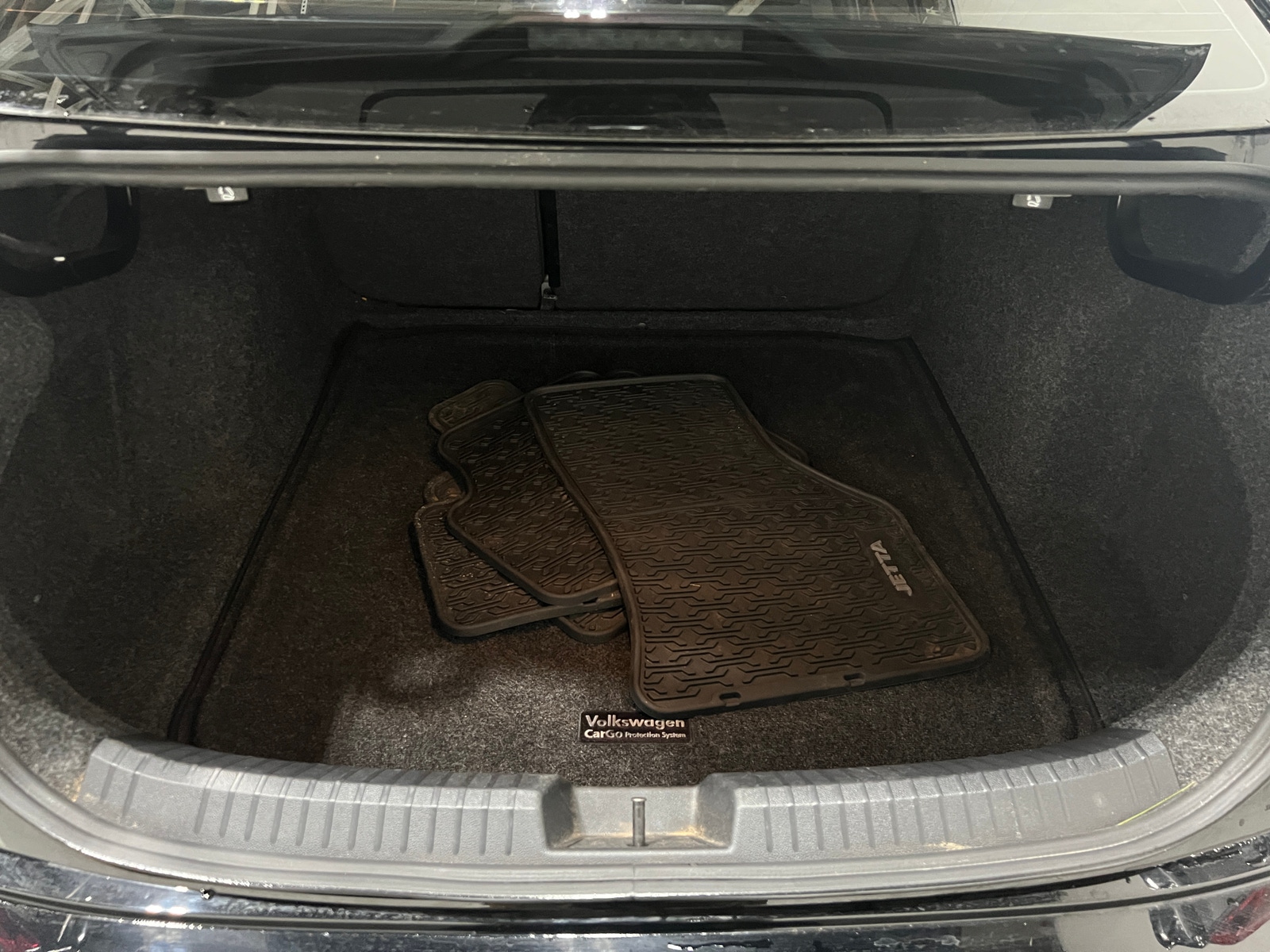 Thumbnail: 2019 Volkswagen Jetta - 6