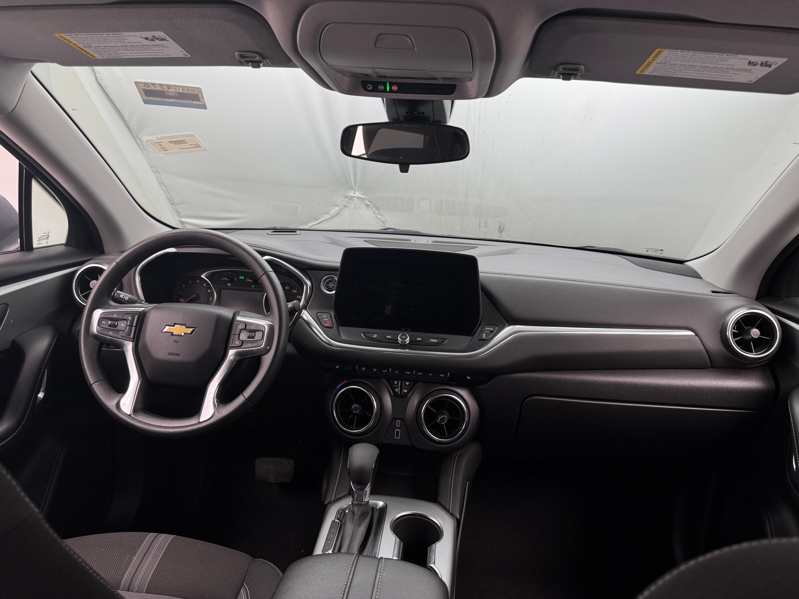 Thumbnail: 2025 Chevrolet Blazer - 3