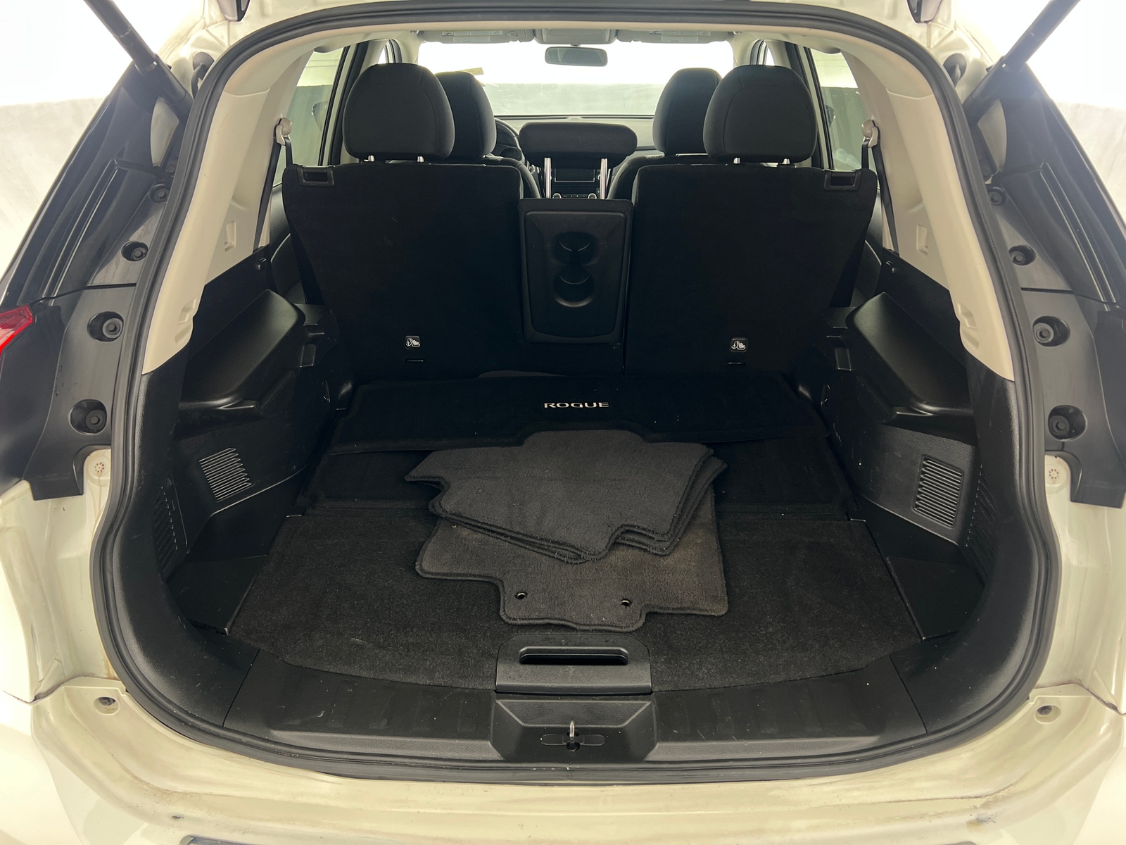 Thumbnail: 2018 Nissan Rogue - 7