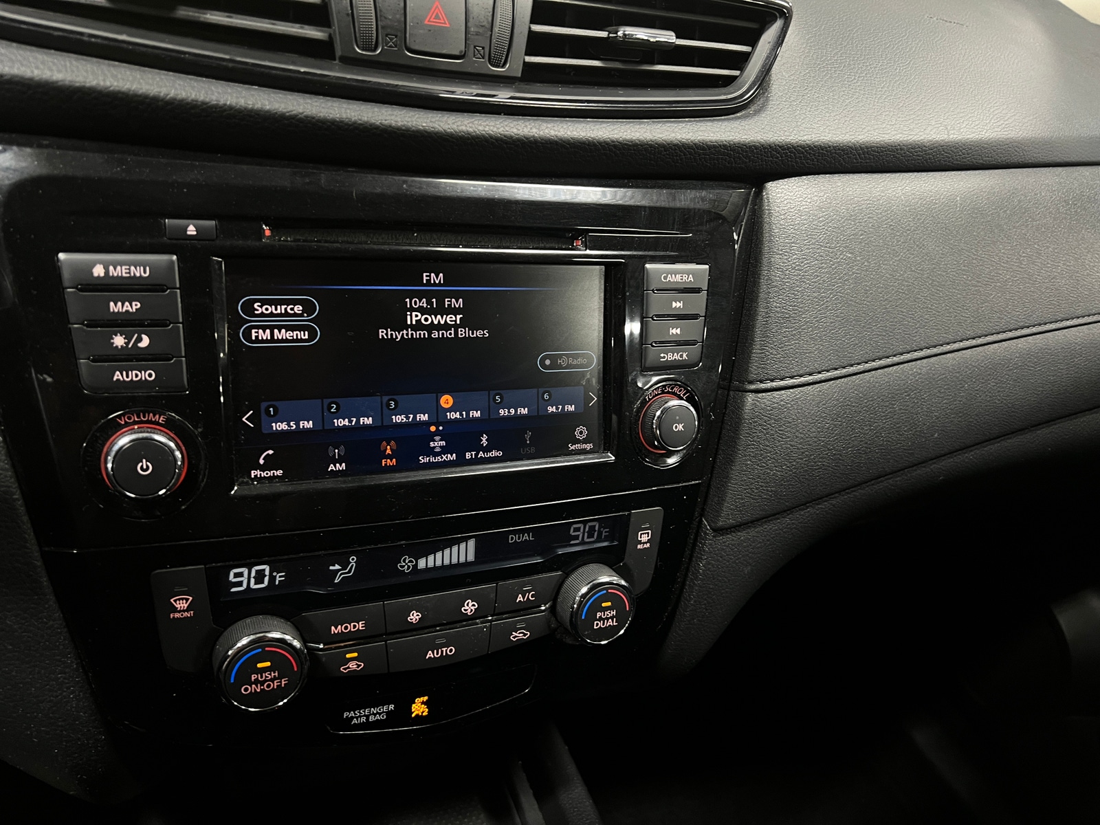 Thumbnail: 2018 Nissan Rogue - 4