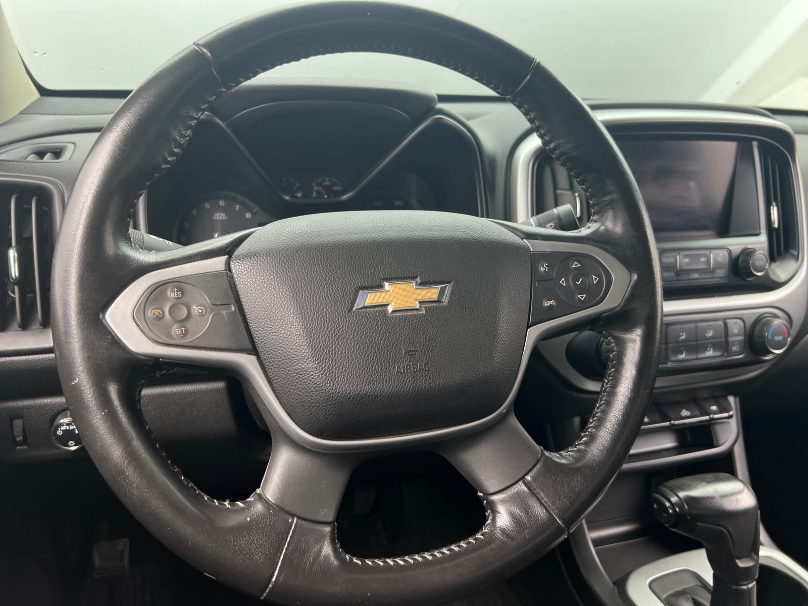 Thumbnail: 2017 Chevrolet Colorado - 5