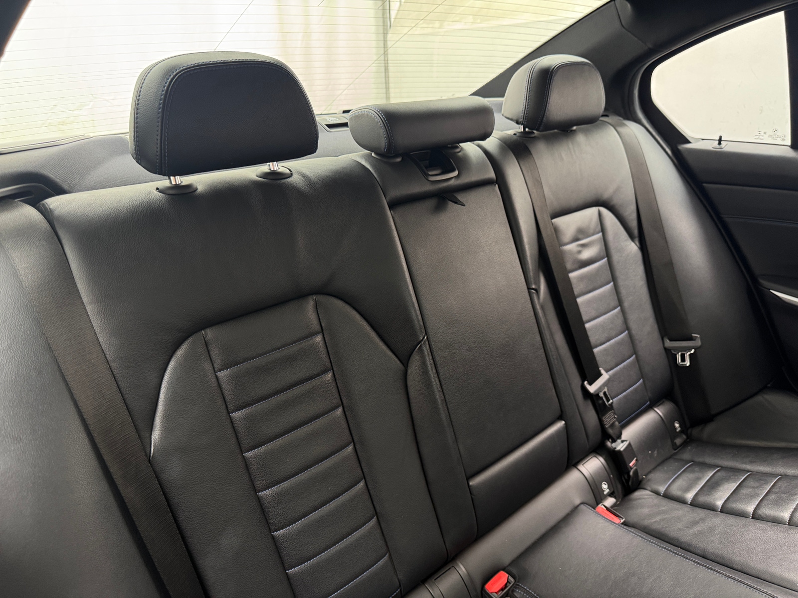 Thumbnail: 2019 BMW 3 Series - 5