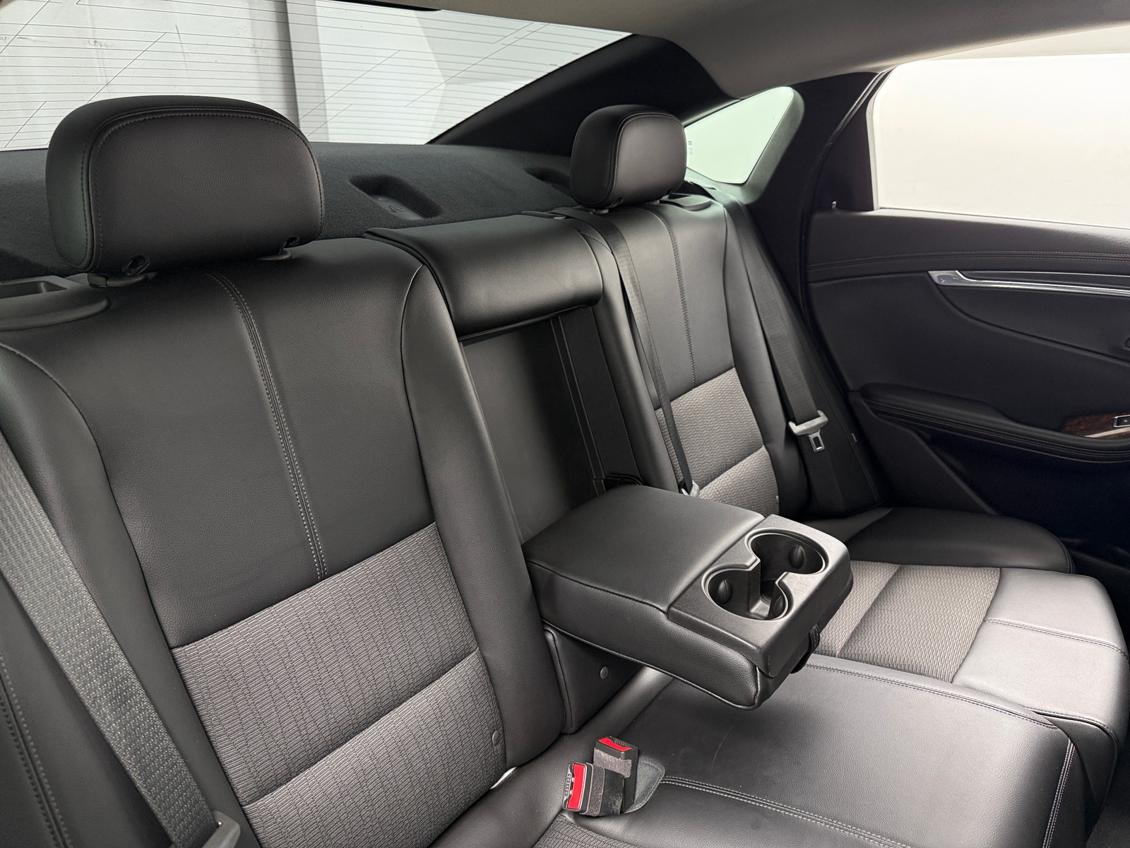 Thumbnail: 2014 Chevrolet Impala - 6