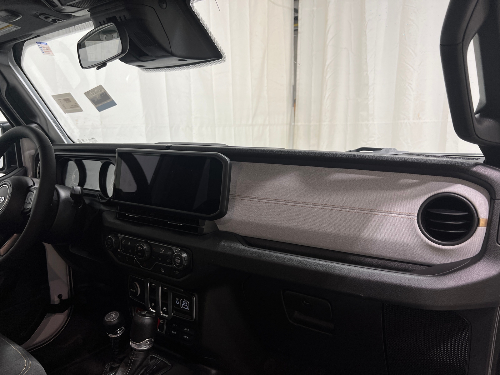 Thumbnail: 2025 Jeep Wrangler - 3