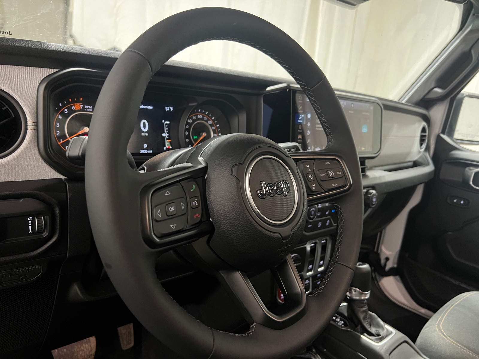 Thumbnail: 2025 Jeep Wrangler - 5