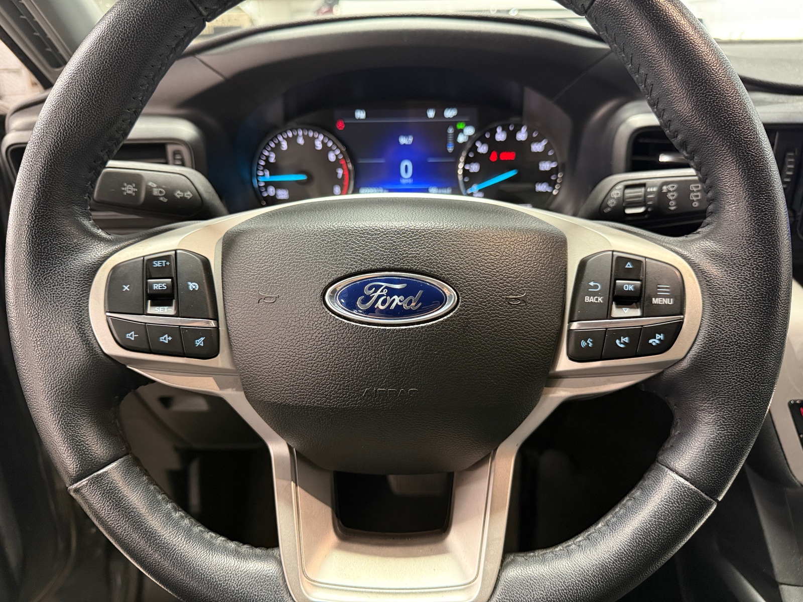 Thumbnail: 2023 Ford Explorer - 5