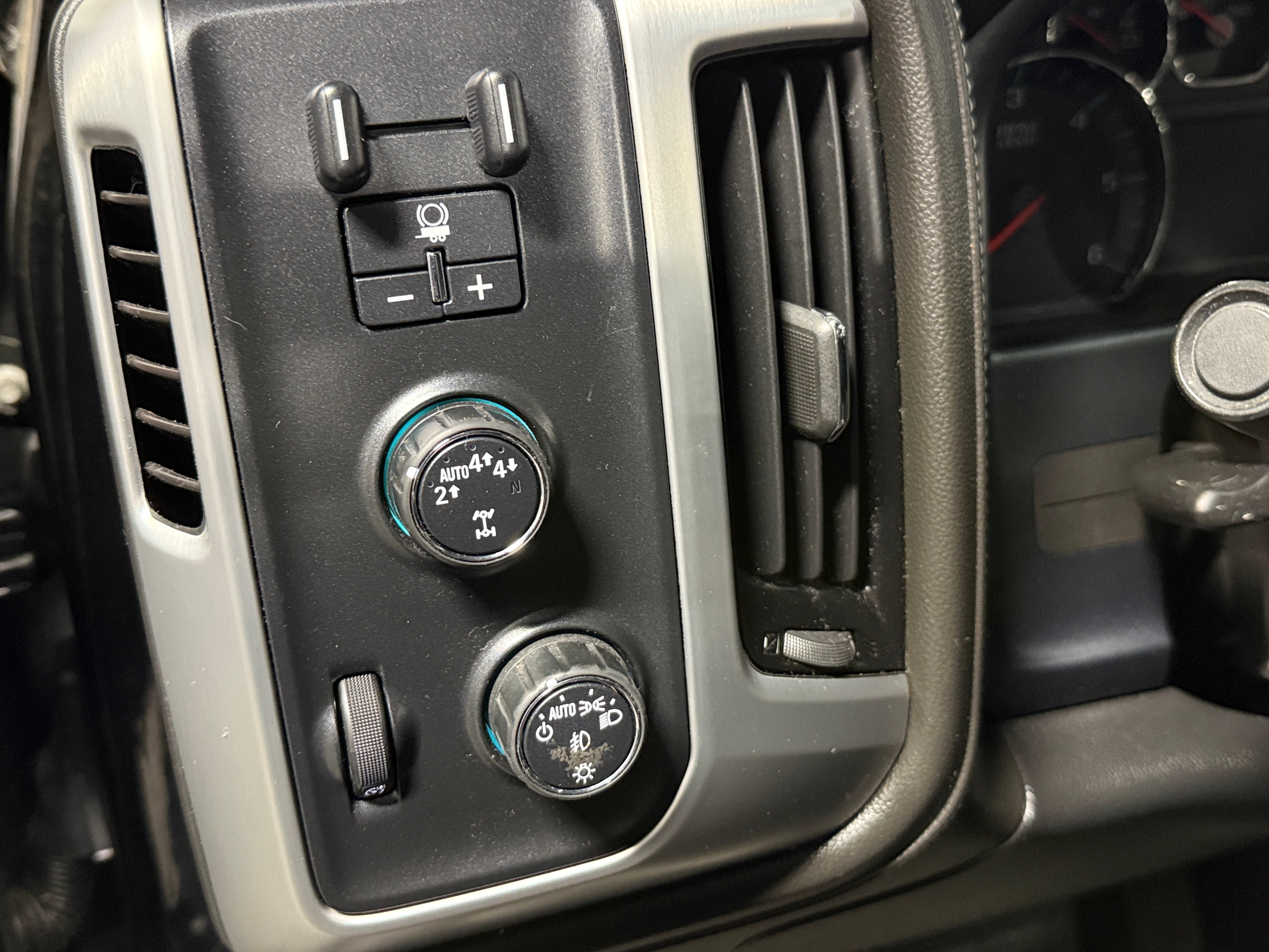 2017 GMC Sierra 1500 SLT - Photo 12