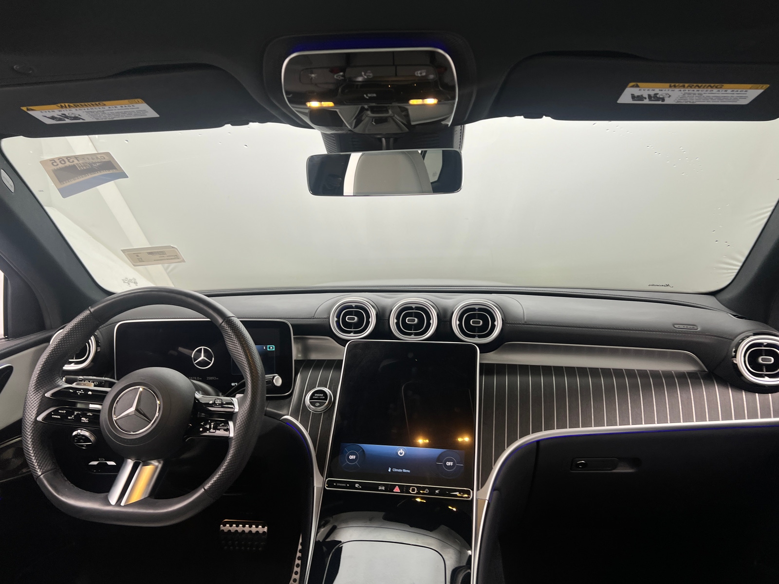 Thumbnail: 2023 Mercedes-Benz GLC - 2