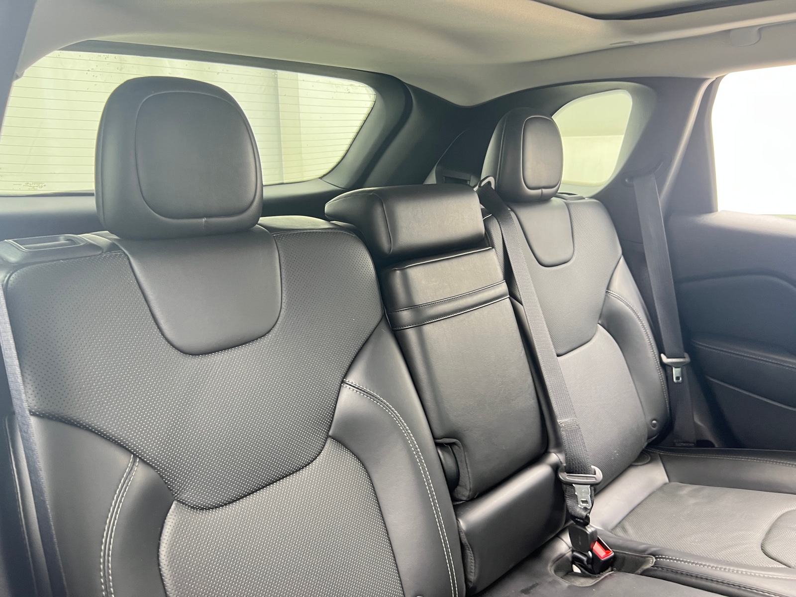 Thumbnail: 2019 Jeep Cherokee - 5