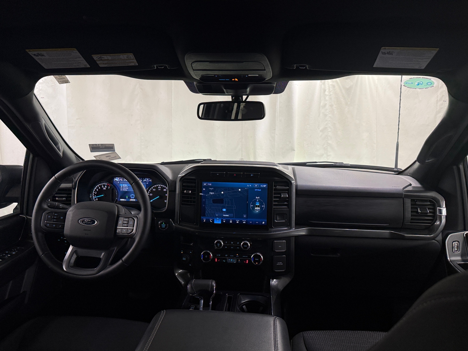 Thumbnail: 2023 Ford Econoline - 3