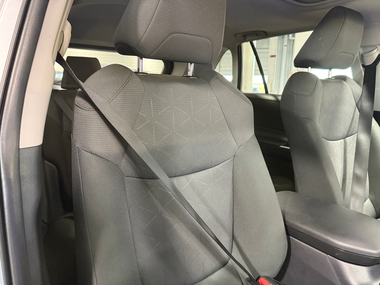 Thumbnail: 2025 Toyota RAV4 - 2