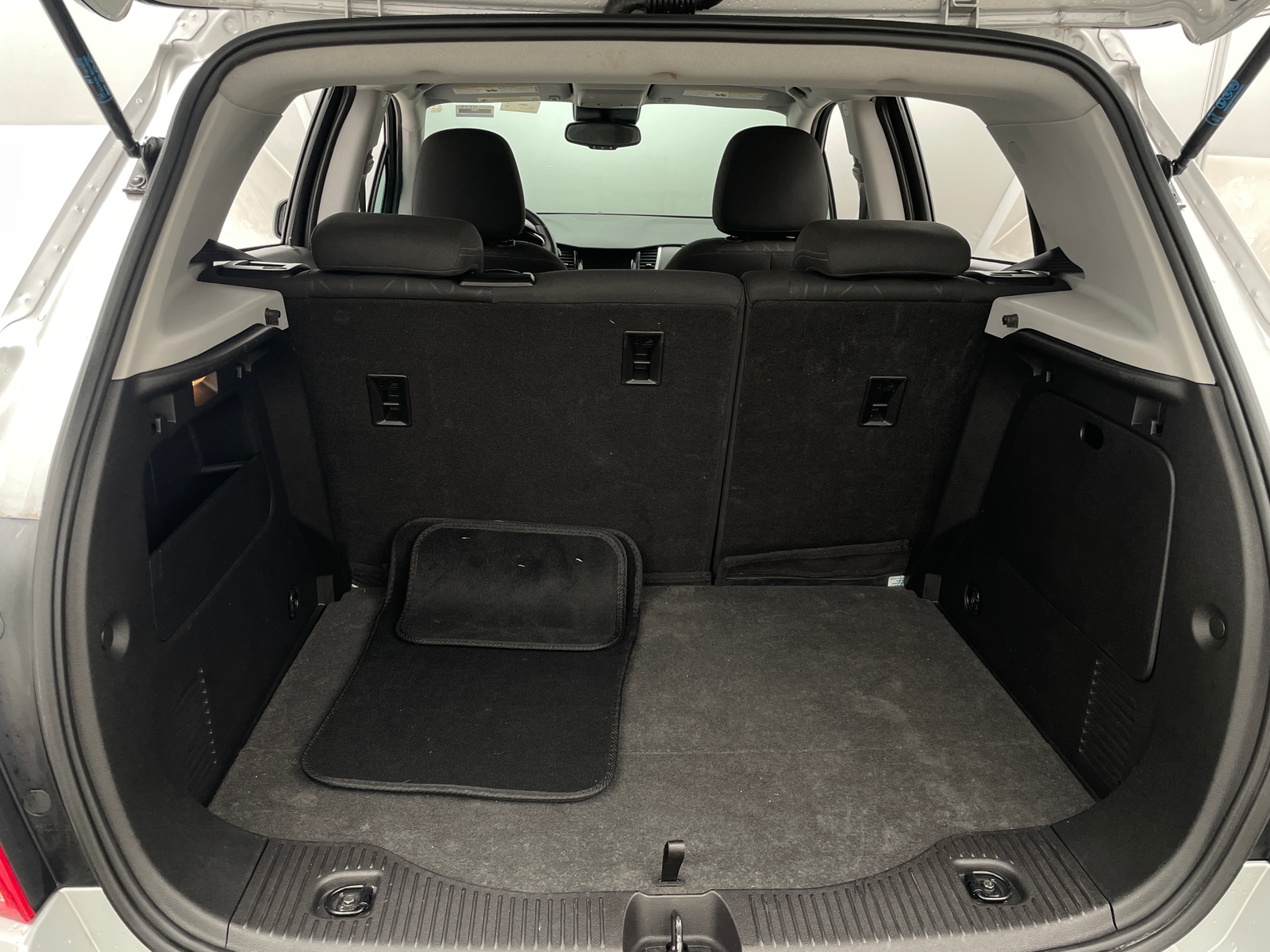 Thumbnail: 2019 Chevrolet Trax - 7