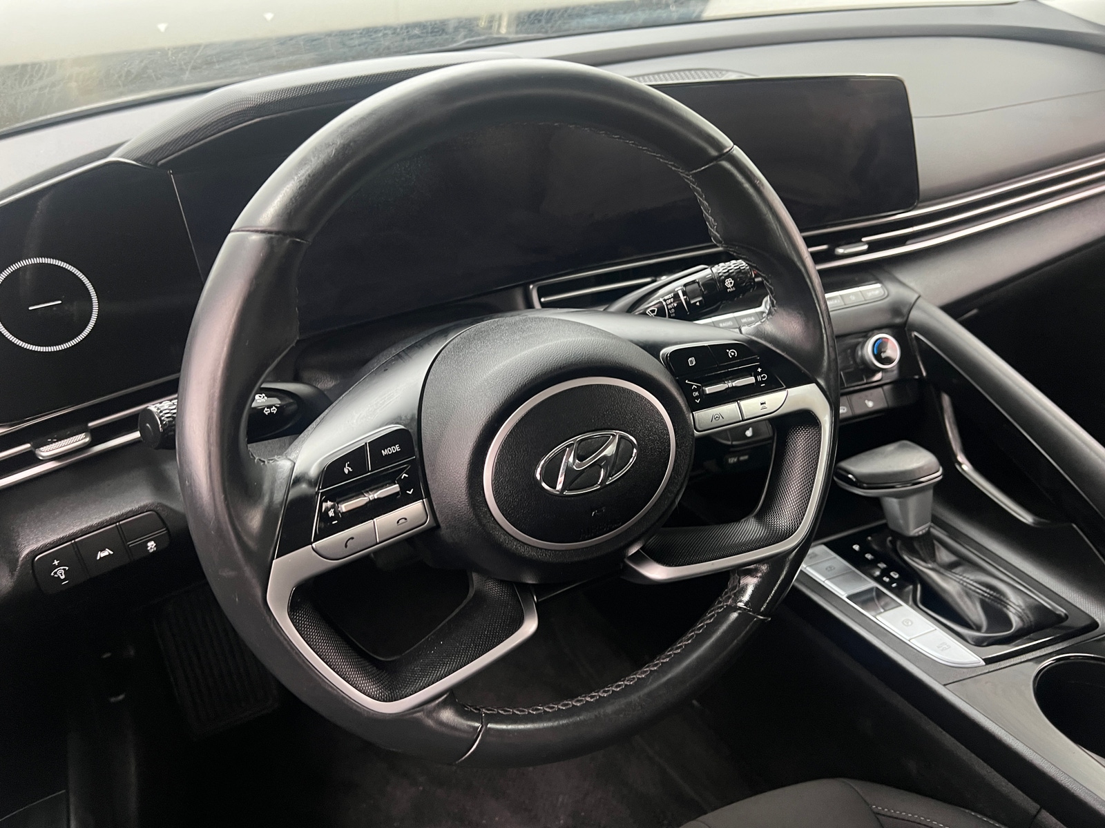 Thumbnail: 2023 Hyundai Elantra - 5