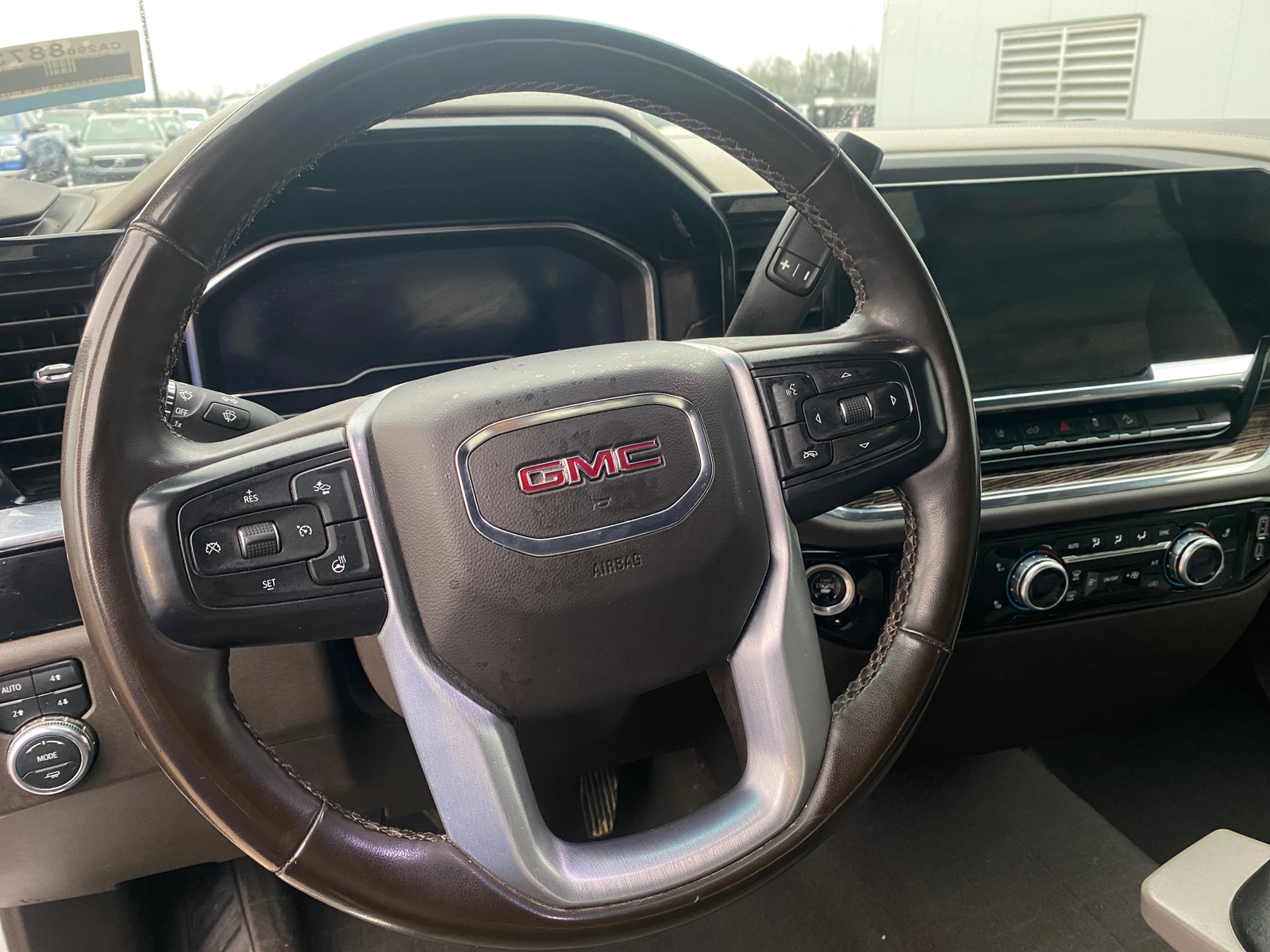 Thumbnail: 2024 GMC Sierra 2500 - 5