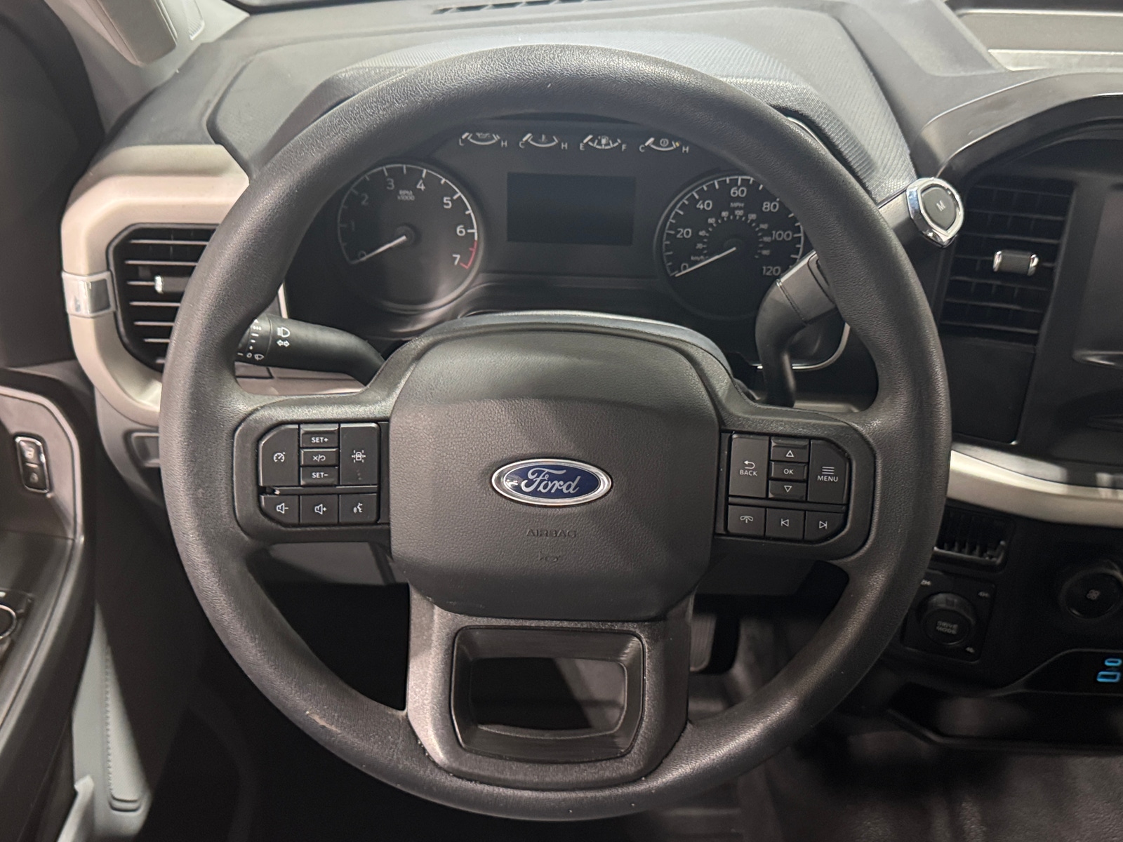 Thumbnail: 2021 Ford Econoline - 4