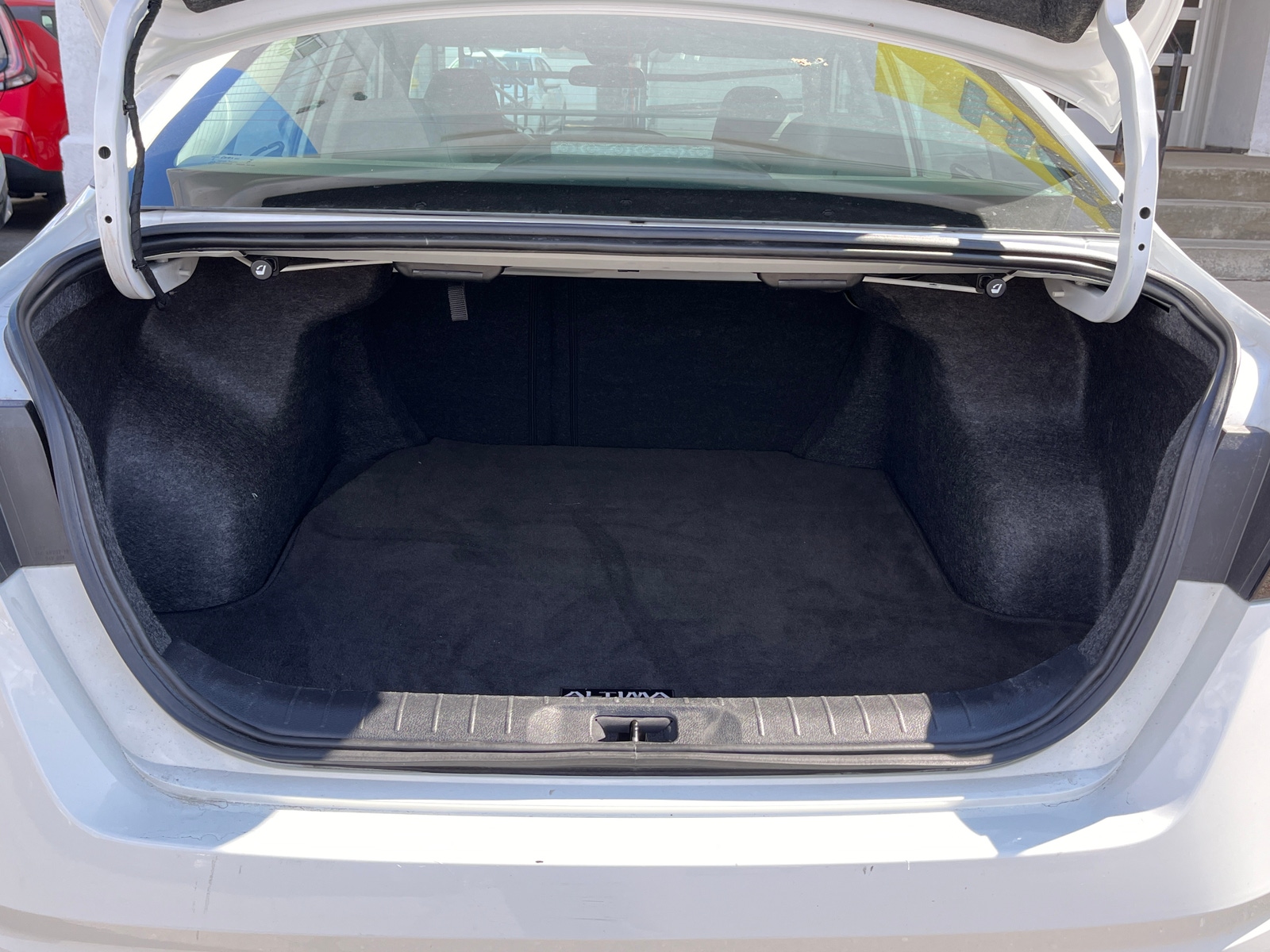 Thumbnail: 2025 Nissan Altima - 5