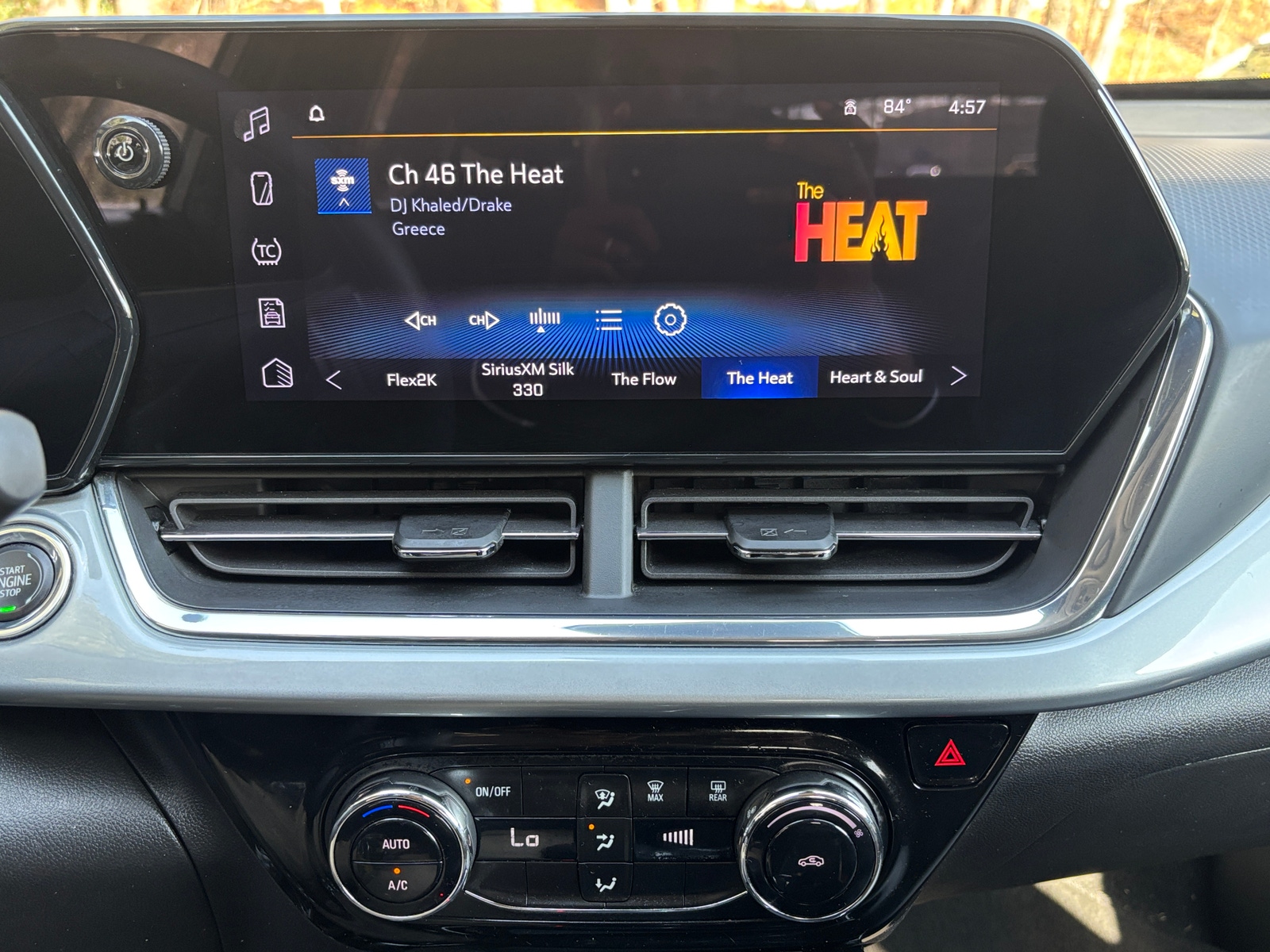 Thumbnail: 2025 Chevrolet Trax - 4