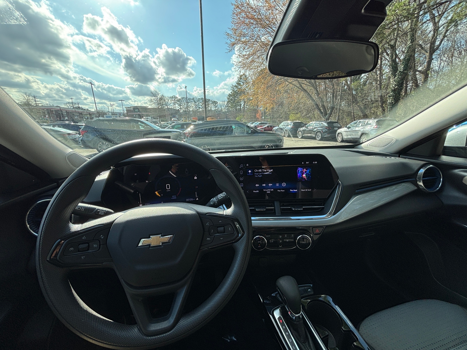 Thumbnail: 2025 Chevrolet Trax - 3