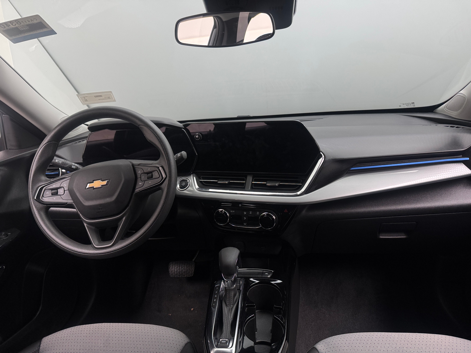 Thumbnail: 2025 Chevrolet Trax - 3