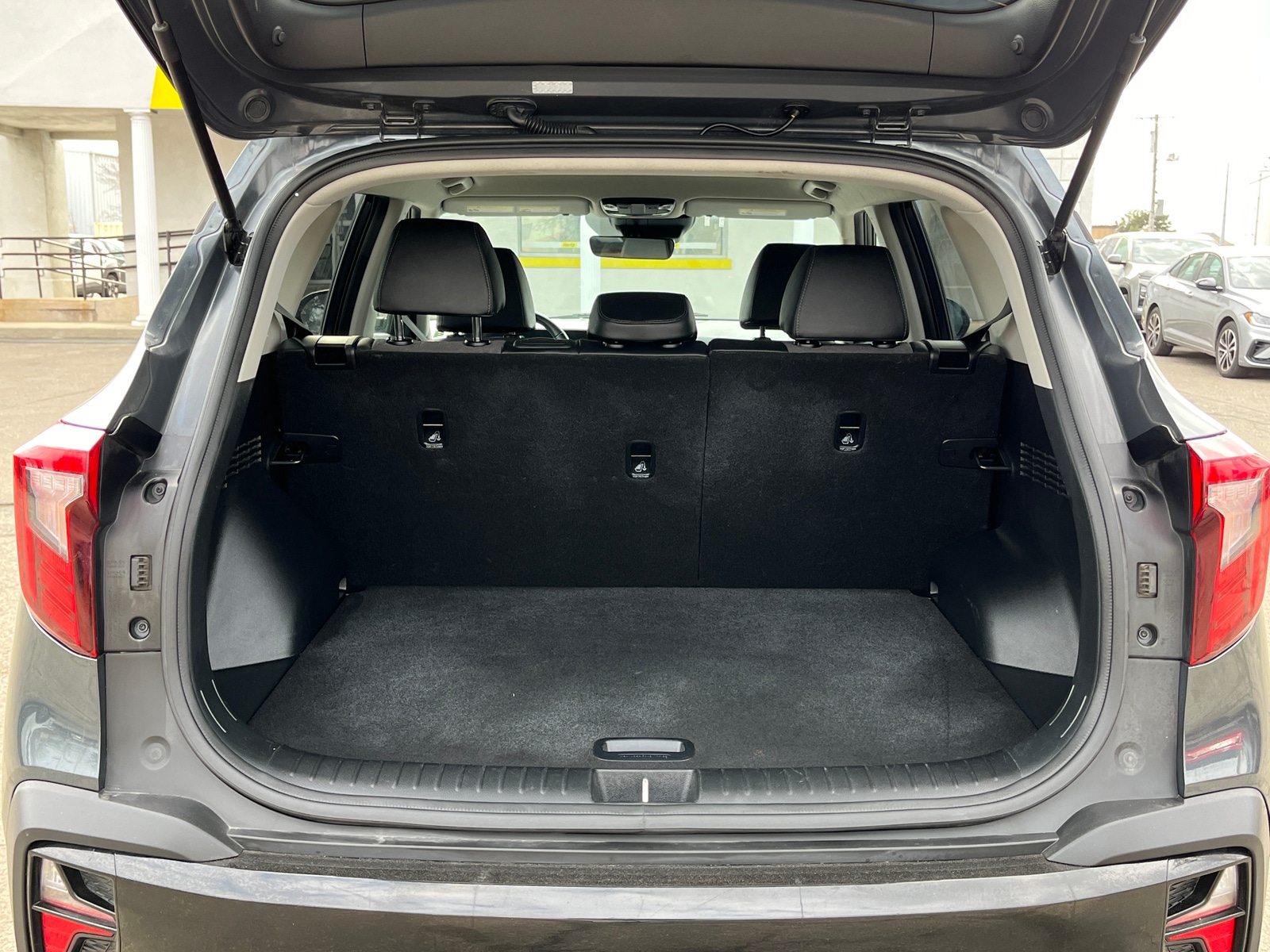 Thumbnail: 2025 Kia Seltos - 6