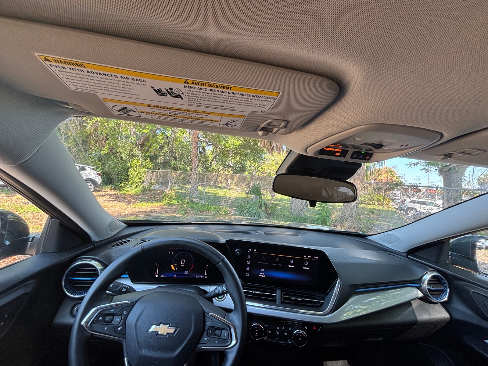 Thumbnail: 2025 Chevrolet Trax - 3