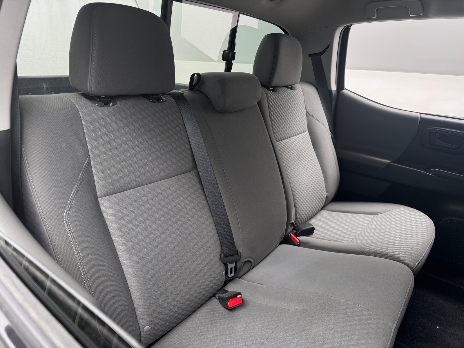 Thumbnail: 2022 Toyota Tacoma - 6