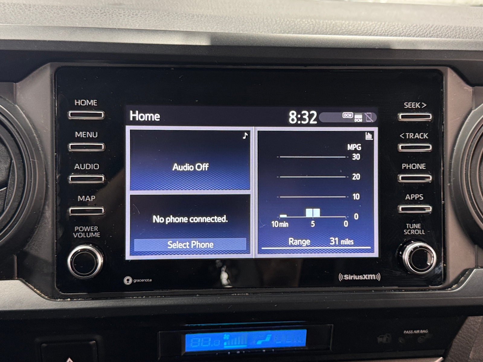 Thumbnail: 2022 Toyota Tacoma - 4