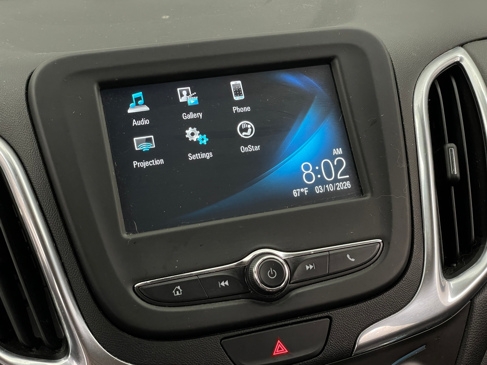 Thumbnail: 2018 Chevrolet Equinox - 4